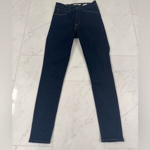 Levi Mile High Super Skinny Jean  - Blue - 30